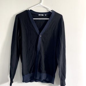 Uniqlo Women’s Size M Cardigan Sweater Black Navy